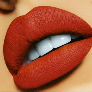 رژلب ورسای بدون سرب